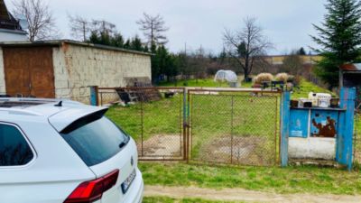 Na predaj stavebný pozemok 1.500 m2 v okrajovej časti mesta, Nové Mesto nad Váhom - 2