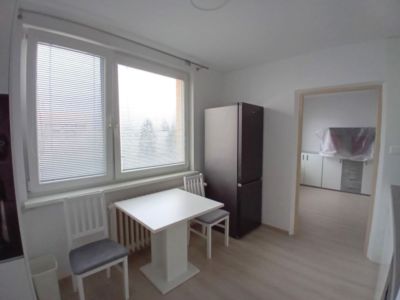 Prenájom krásny, luxusný, nadštandardný 1-izbový byt v peknom prostredí, Nové Mesto nad Váhom - 6
