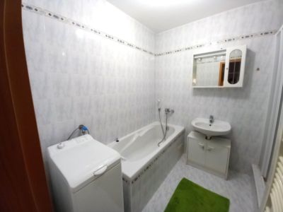 Prenájom krásny, výnimočný 4-izbový byt + balkón v peknom prostredí, kúsok od centra Piešťan - 8