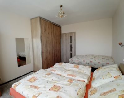 Predaj veľmi pekný, priestranný 3-izbový byt, 81m2 + balkón, Nové Mesto nad Váhom - 4