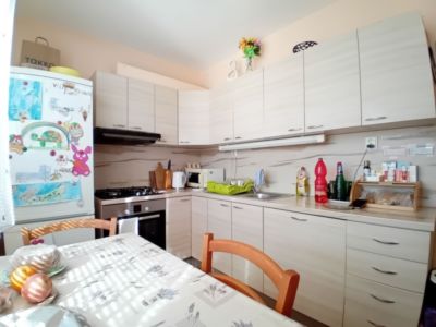 Predaj veľmi pekný, priestranný 3-izbový byt, 81m2 + balkón, Nové Mesto nad Váhom - 8