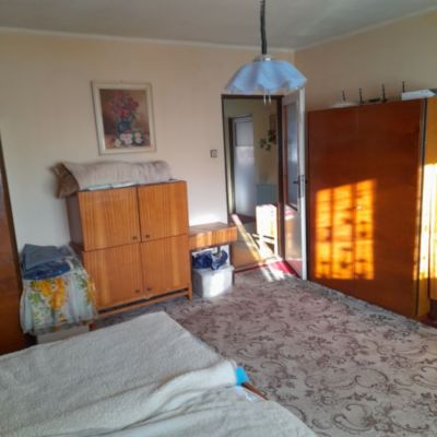 Rodinný dom vo vyhľadávanej lokalite so záhradou a garážou, Brezno - 23