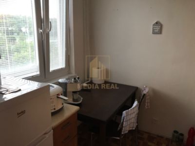 Prenajmem  2i byt  Nové Mesto nad Váhom