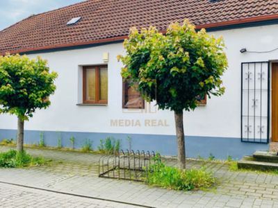 Na prenájom komerčné, prevádzkové priestory v centre, Nové Mesto nad Váhom