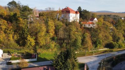 Rodinný dom s pozemkom v obci Lúka pri Piešťanoch - 31