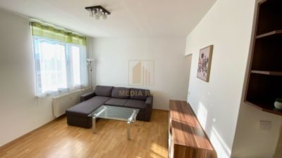 Pekný 2-izbový kompletne zariadený byt, Nové Mesto nad Váhom  - 7