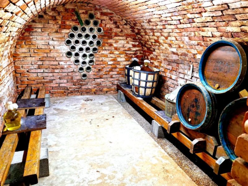 Na predaj rodinný dom v tichej lokalite s výhľadom na Hlohovec - 8