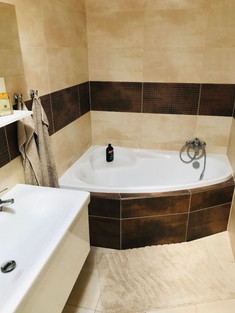 Moderná zariadená novostavba rod. domu s pozemkom, Nové Mesto nad Váhom - 13