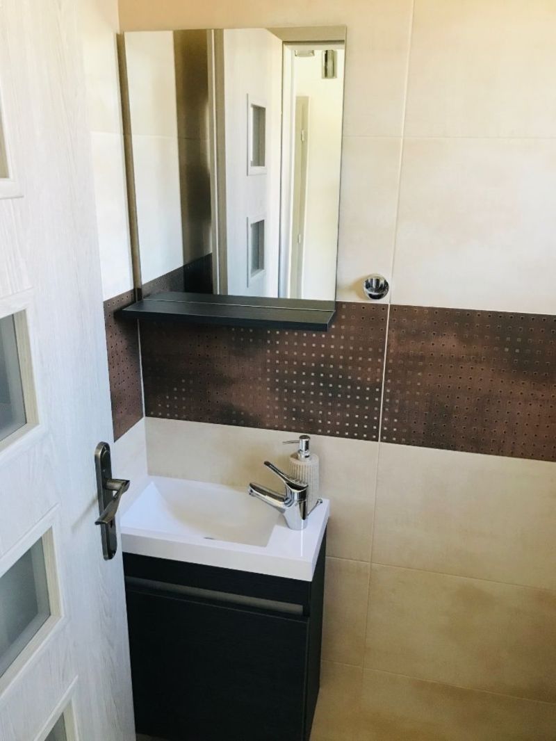 Moderná zariadená novostavba rod. domu s pozemkom, Nové Mesto nad Váhom - 16