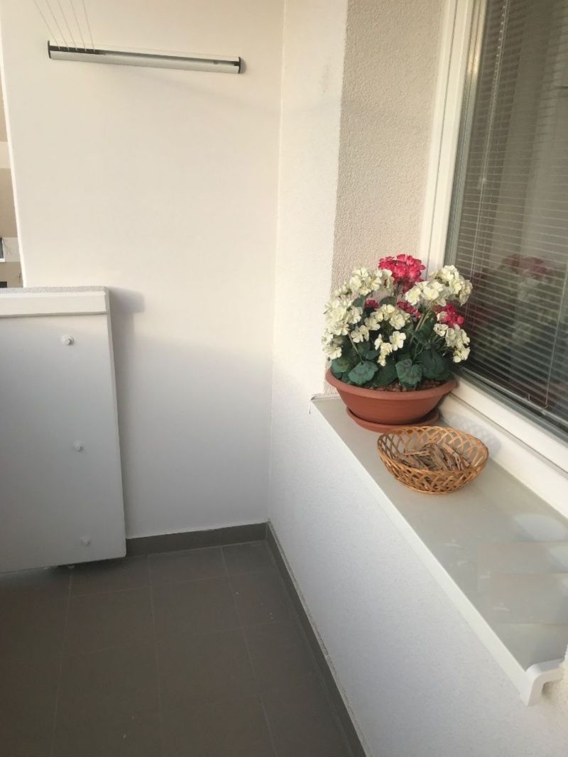 Predáme 3-izbový byt, balkón, loggia, Nové Mesto nad Váhom - 11