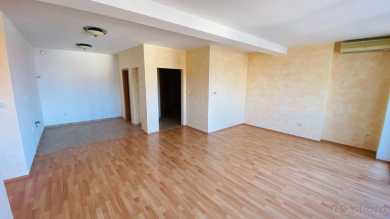 Priestraný 3-izbový tehlový byt s balkónom, terasou a s možnosťou garáže pri mestskom parku, Piešťany - 10