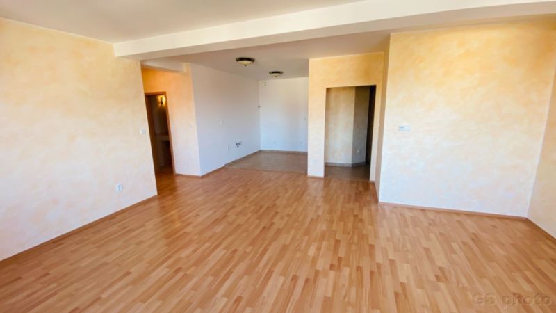 Priestraný 3-izbový tehlový byt s balkónom, terasou a s možnosťou garáže pri mestskom parku, Piešťany - 12