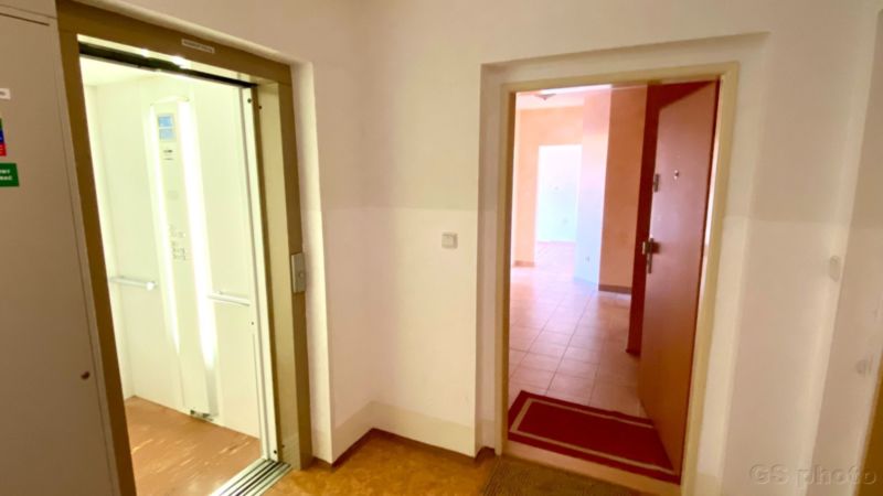 Priestraný 3-izbový tehlový byt s balkónom, terasou a s možnosťou garáže pri mestskom parku, Piešťany - 21