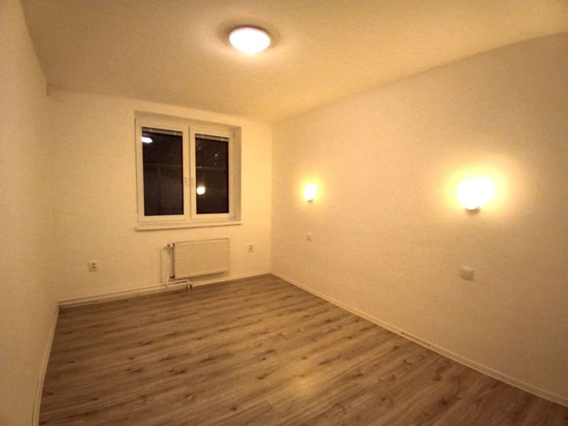 Prenájom priestranný 3-izbový byt + terasa, kúsok od centra, Piešťany - 9