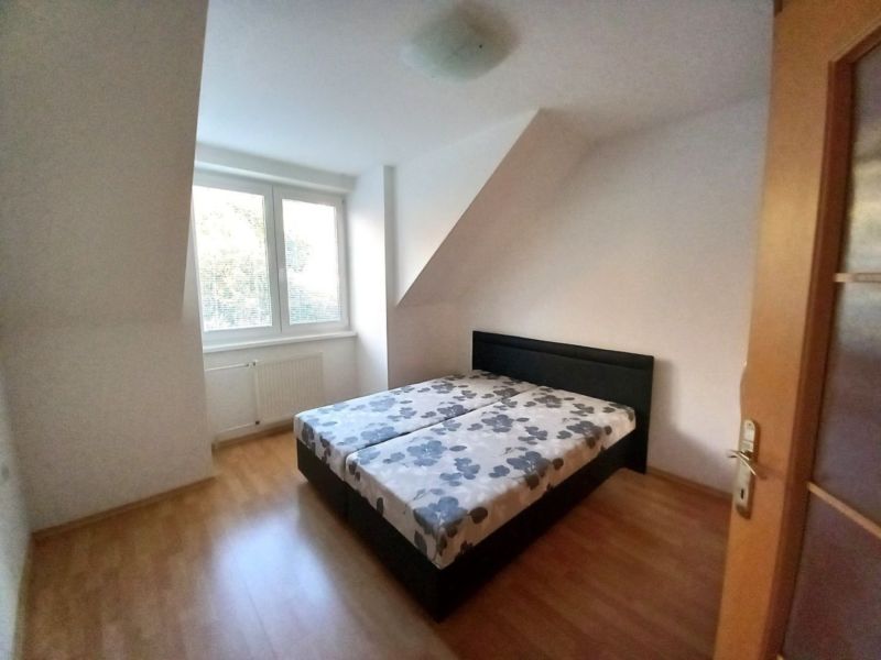 Prenájom krásny, výnimočný 4-izbový byt + balkón v peknom prostredí, kúsok od centra Piešťan - 5