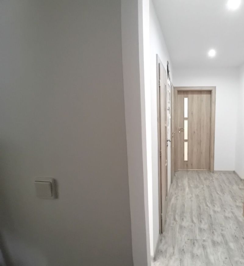 Predaj veľmi pekný, priestranný 3-izbový byt, 81m2 + balkón, Nové Mesto nad Váhom - 14