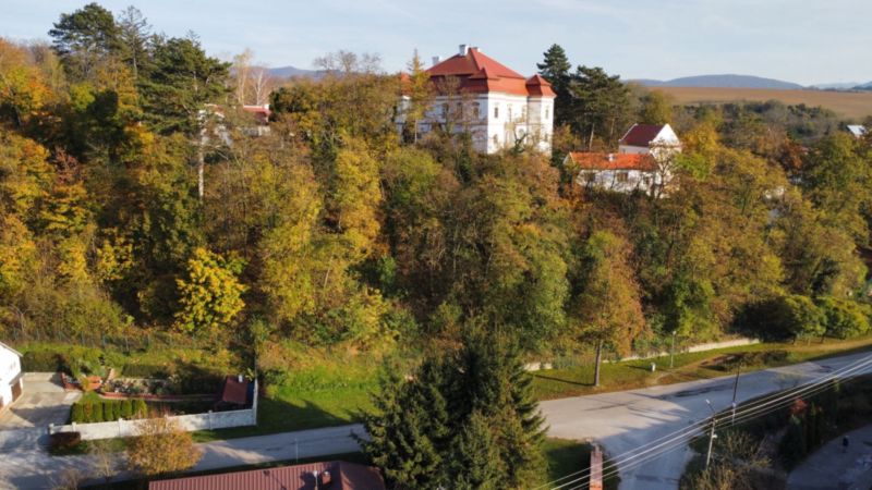 Zrekonštruovaný rodinný dom s pozemkom, Lúka nad Váhom - 2