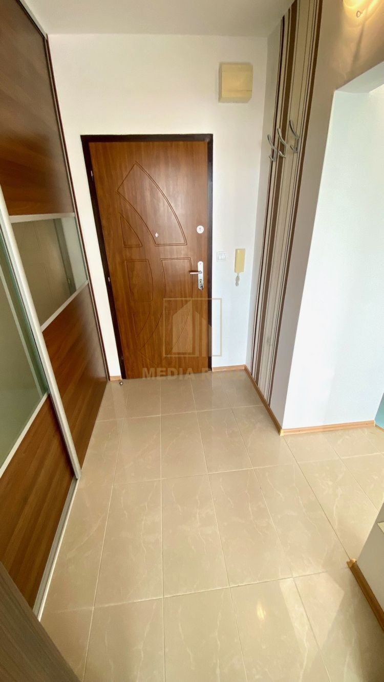 Pekný 2-izbový kompletne zariadený byt, Nové Mesto nad Váhom - 12
