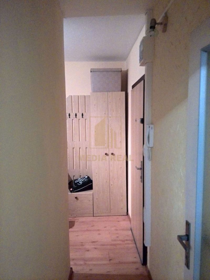 Pekný 3-izbový zariadený byt s balkónom, Nové Mesto nad Váhom - 10