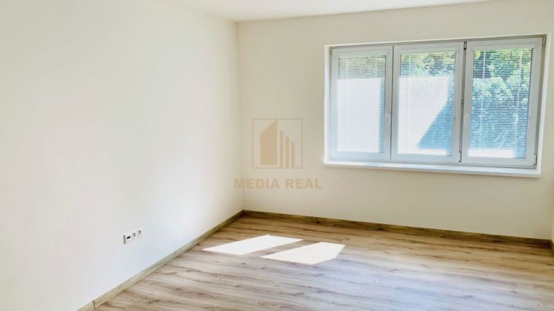 Rodinný dom s pozemkom v obci Lúka pri Piešťanoch - 5