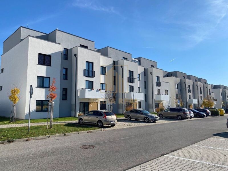 Prenajmem kompletne zariadený 2 izbový byt v Novom Meste nad Váhom - 2