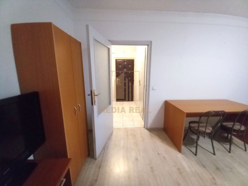 Prenájom pekný, šikovný 2-izbový byt + loggia, Piešťany - 4