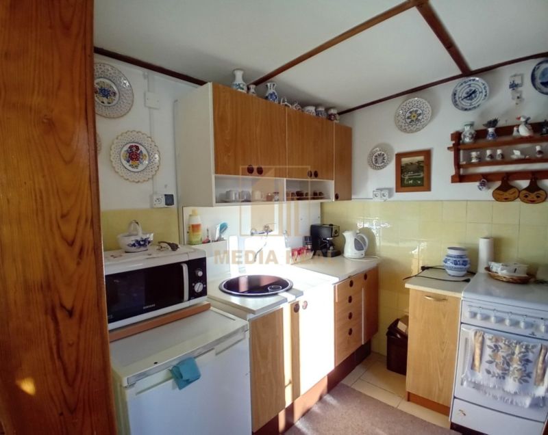 Predaj pozemok + murovaná záhradná chatka s terasou, možnosť výstavby RD, v tesnej blízkosti Piešťan, Banka - 4