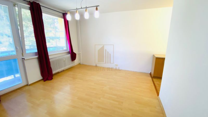 2-izbový byt s balkónom, Nové Mesto nad Váhom - 2