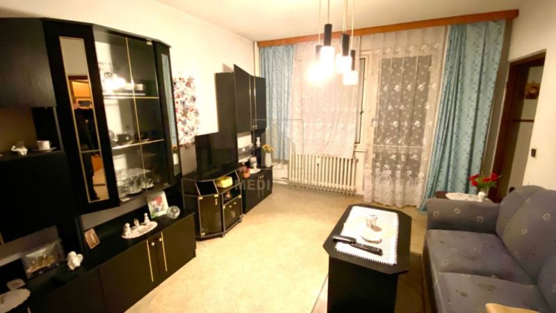 Na predaj 1-izbový byt s balkónom, Nové Mesto nad Váhom - 1