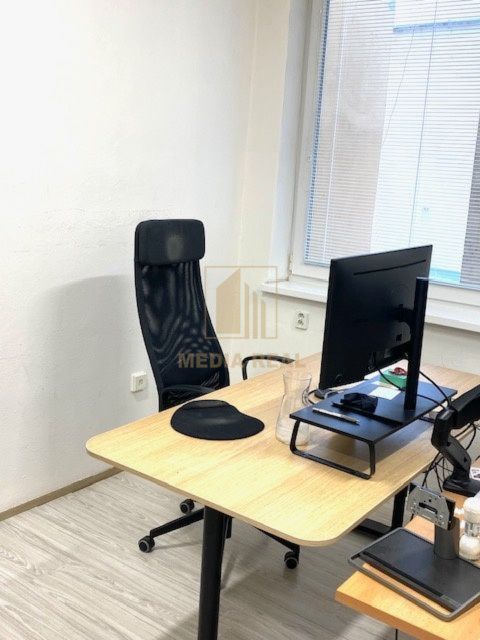 Prenájom kancelárií v centre, Nové Mesto nad Váhom - 1