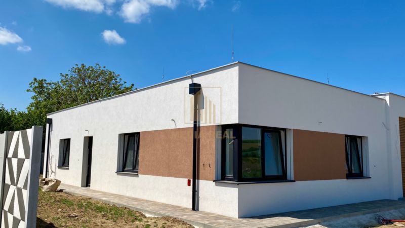 Novostavba rodinného domu so záhradou,  Častkovce - 1
