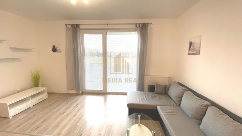 Prenajmeme nový zariadený 2 izbový byt , Čerešňová ul. v Novom Meste nad Váhom - 3