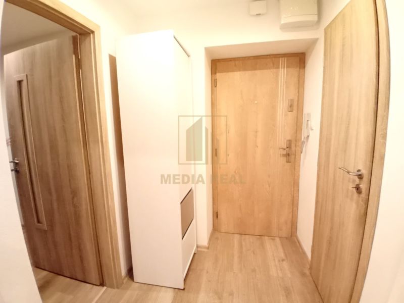 Prenájom pekný, šikovný 1-izbový byt + balkón, v peknom prostredí, Nové Mesto nad Váhom - 6