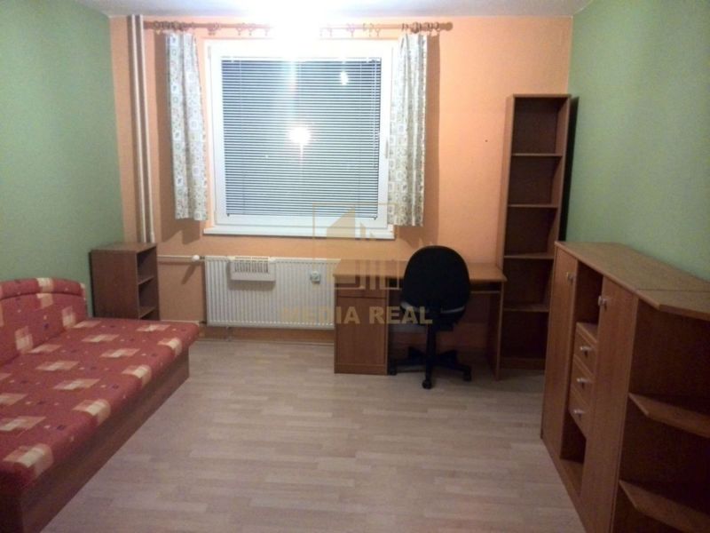 3-izbový zariadený byt s balkónom, Nové Mesto nad Váhom - 4