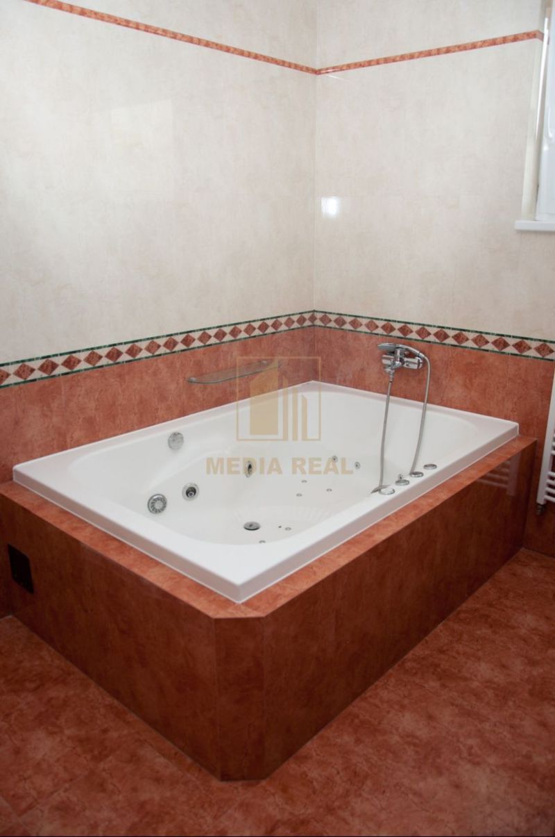 Na prenájom 3-izbový nadštandarný byt, 90 m2, Nové Mesto nad Váhom - 8