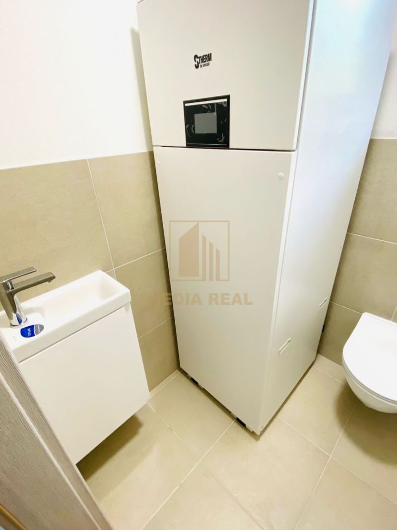 Rodinný dom s pozemkom v obci Lúka pri Piešťanoch - 13