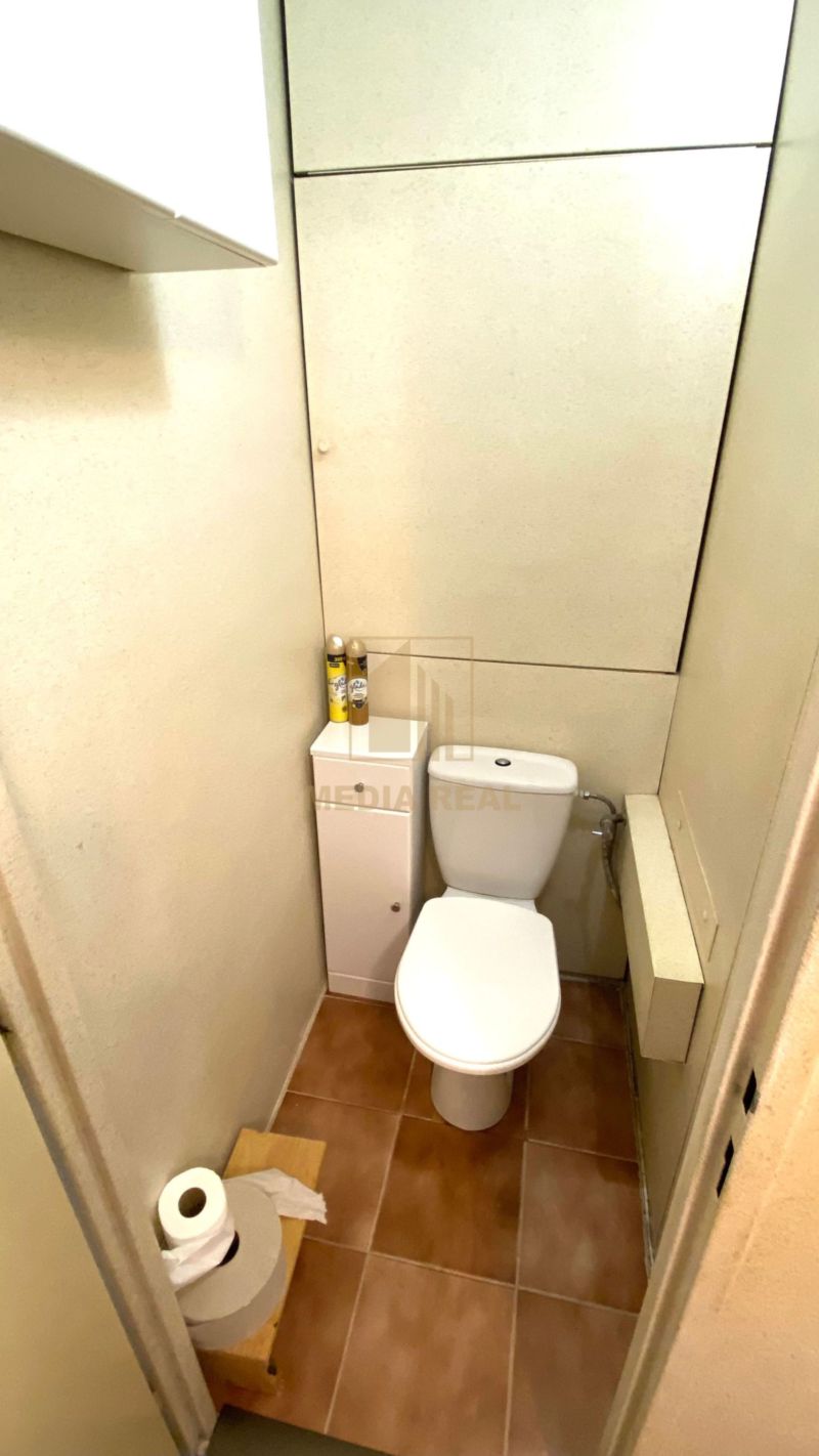 Pekný 3 izbový byt s balkónom v centre, Stará Turá - 12
