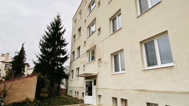 Pekný 3 izbový byt v centre, Novom Meste nad Váhom - 10