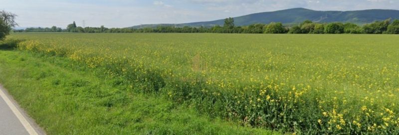 Pozemok v komerčnej zóne 6.000 m2, Nové Mesto nad Váhom - 1