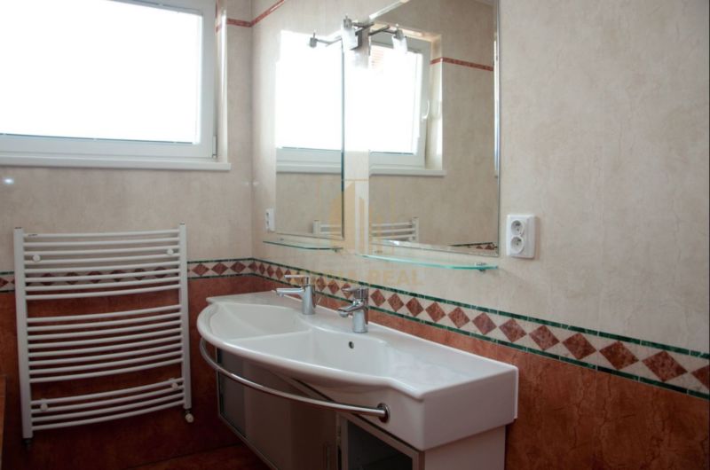 Na prenájom 3-izbový nadštandarný byt, 90 m2, Nové Mesto nad Váhom - 10