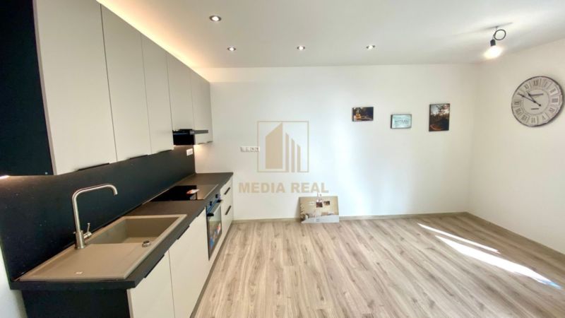 Rodinný dom s pozemkom v obci Lúka pri Piešťanoch - 3