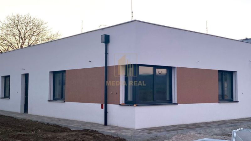 Novostavba rodinného domu v Častkovciach pri Novom Meste nad Váhom - 5