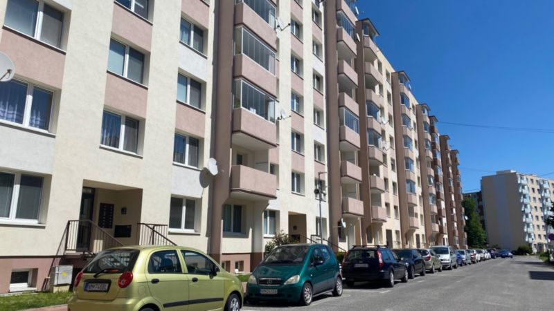 3-izbovy byt centrum, 2x balkón, Nové Mesto nad Váhom - 1