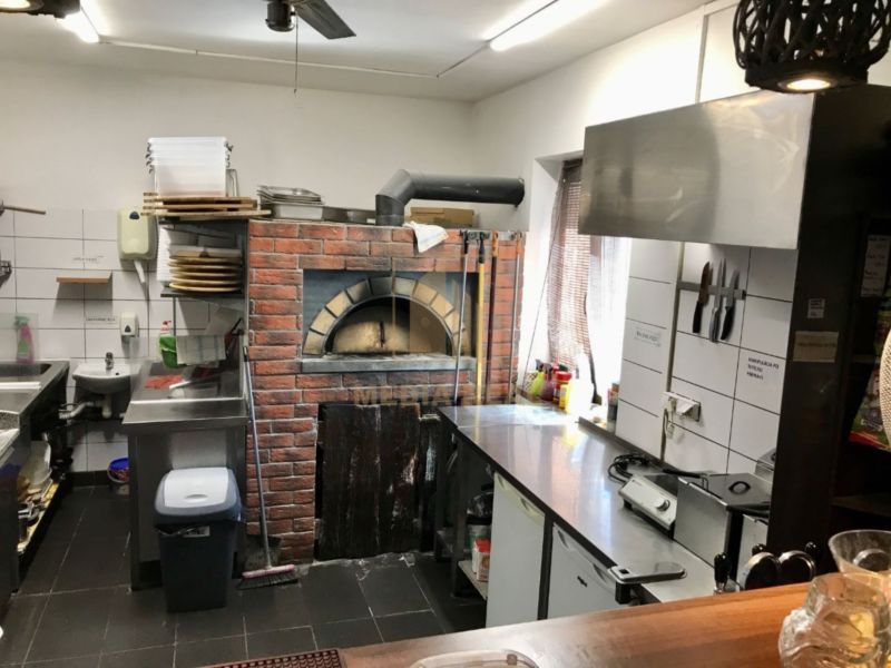 Polyfukčný objekt - byty, prevádzka pri Piešťanoch - 5