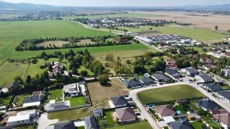 Pozemok pre rodinné domy, Rakoľuby-Kočovce - 2