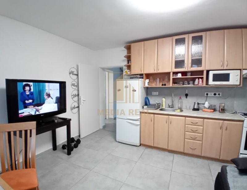 Exkluzívne! Predaj priestranný rodinný dom s pozemkom + terasa, Piešťany - 10