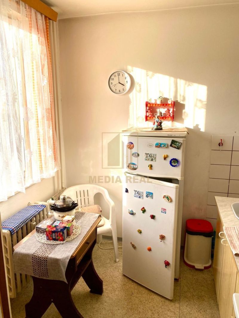 1 izbovy byt s balkónom, Nové Mesto nad Váhom - 2