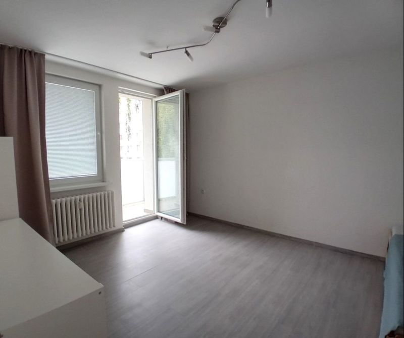 Prenájom krásny, nadštandardný 1-izbový byt + balkón, v peknom prostredí, Nové Mesto nad Váhom - 3