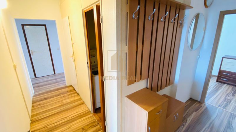 Pekný 3 izbový byt s balkónom v centre, Stará Turá - 5