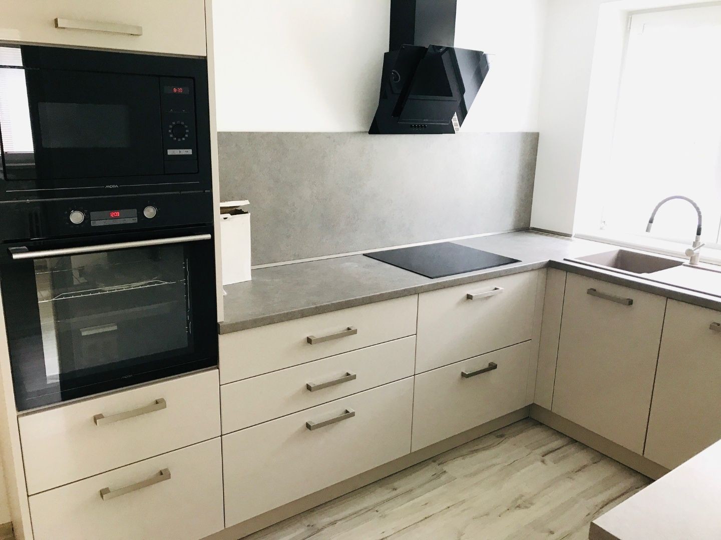 Krásny novo-prerobený 3-izbový byt, Nové Mesto nad Váhom